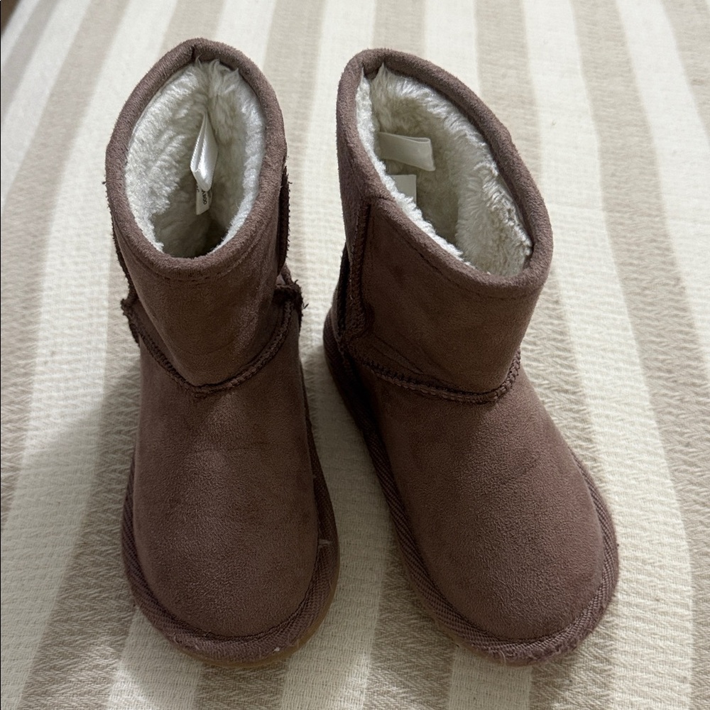 Old Navy Chocolate Suede Boots with Cream Lining
